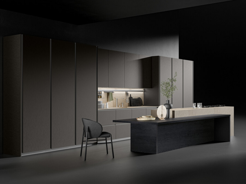 Basi CX 18 metal black con gola incavata. Top, spalle e schienali ceramica Blanco Plus Abujardado Pacific. Colonne CX 18 metal black con gola incavata. Pensili CX 18 metal nichel. Piano snack essenza rovere carbone.